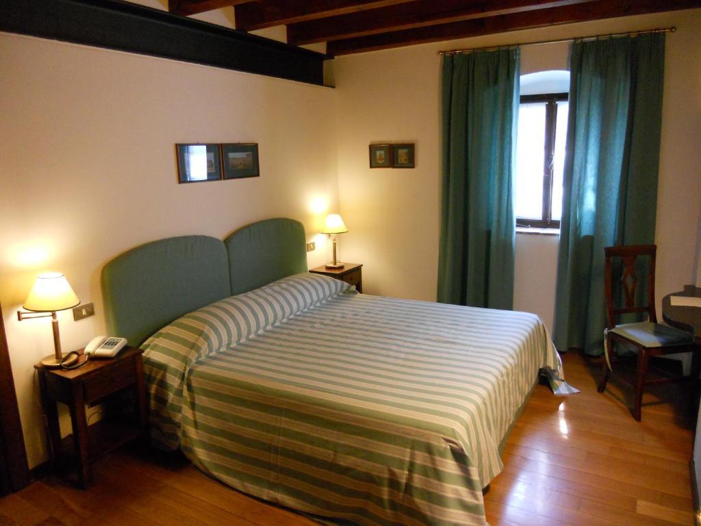 La Foresteria Serego Alighieri SantʼAmbrogio di Valpolicella Szoba fotó